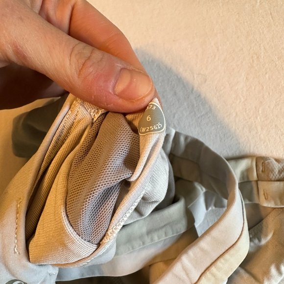 Lululemon Rack Pack Sports Bra Size 6 - Picture 3 of 3